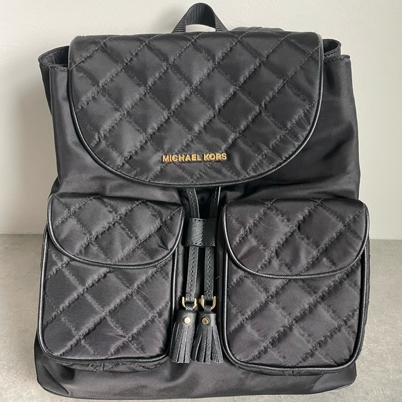 Michael Kors quilted nylon drawstring backpack - Picture 1 of 10